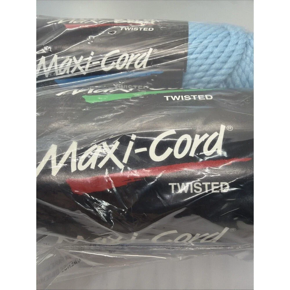 Maxi-Cord Macrame Twisted 6mm Craft Country Lt Blue 100 Yards Vintage USA (2)